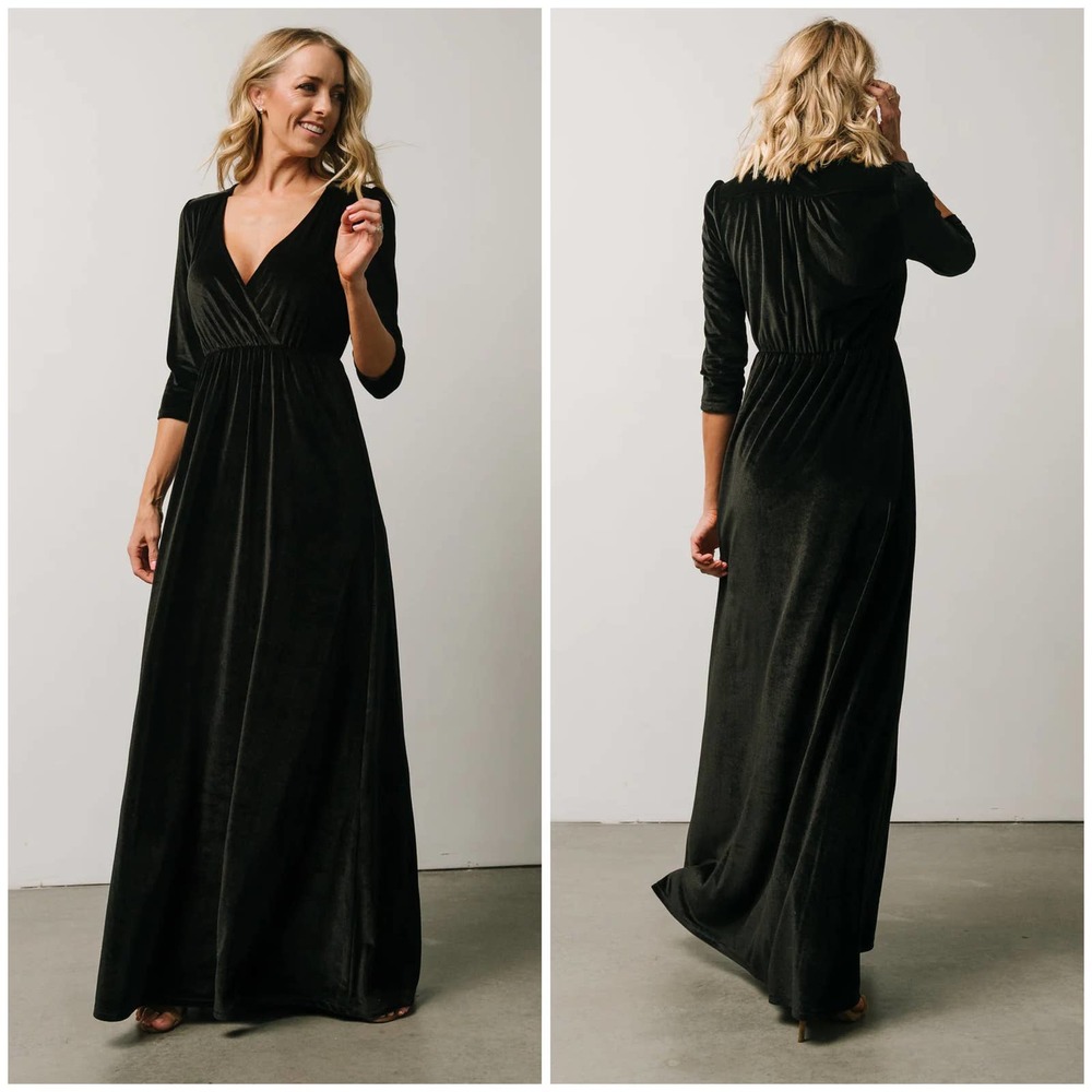 Baltic Born NWT Black Sofia Velvet Maxi Dress